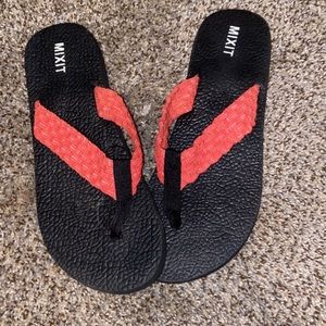 Pink chunky flip flops